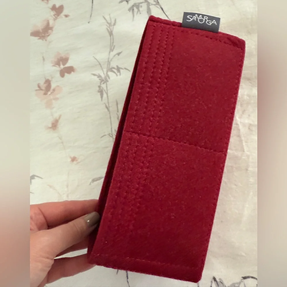 Chanel 19 insert/ organizer